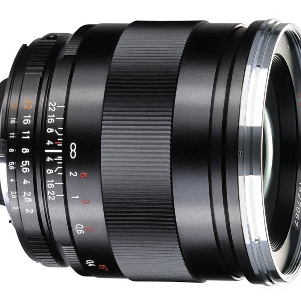 EF Distagon T* 25mm f/2.0 ZE