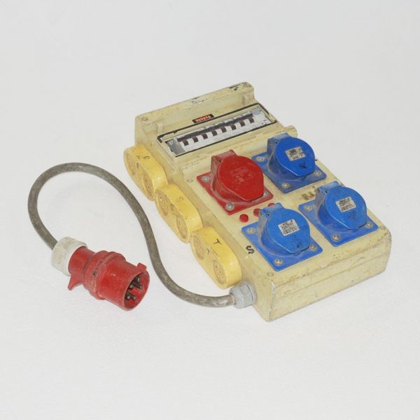32A Distributor
